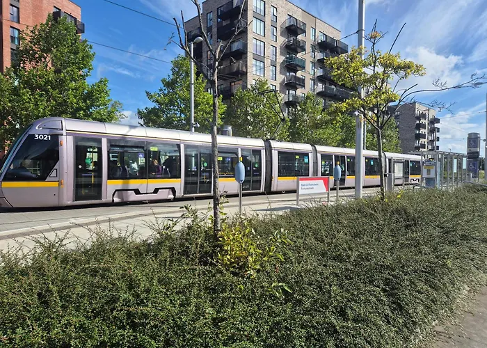 New Double Beside Tramline * Ситиуэст